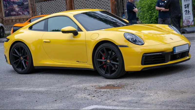 Porsche 911