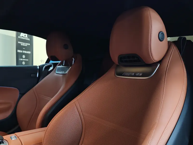 Mercedes-Benz SL-Class