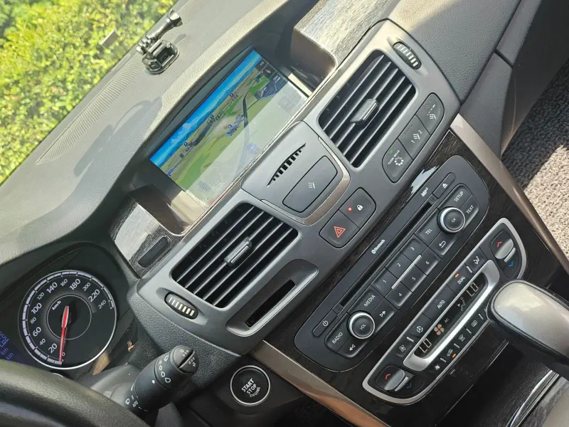Renault Samsung SM5