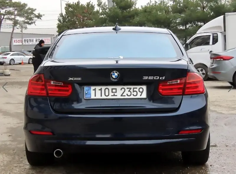 BMW 3-Series