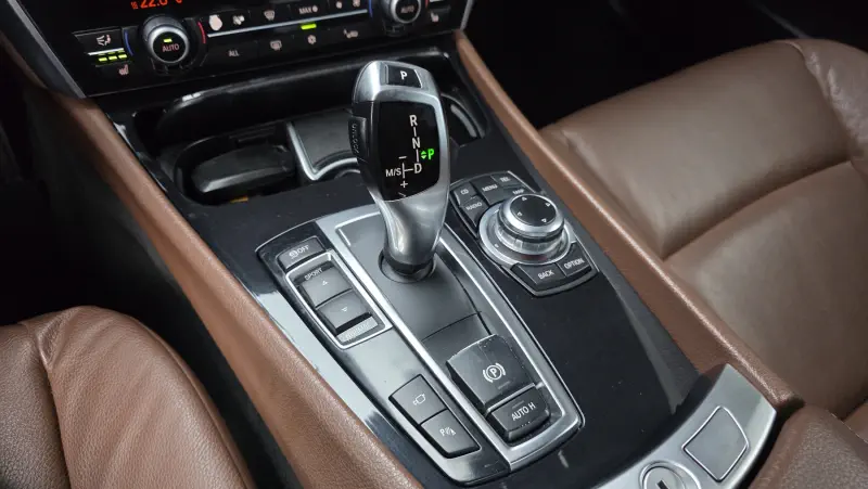 BMW 5-Series Gran Turismo