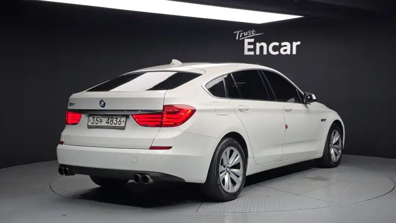 BMW 5-Series Gran Turismo