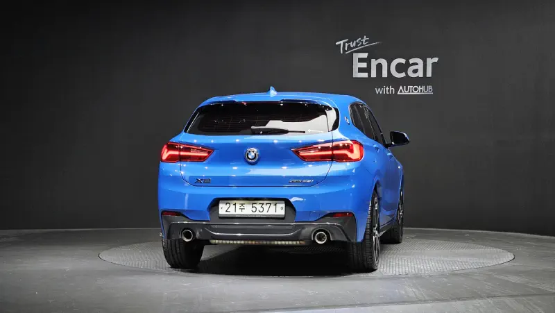 BMW X2