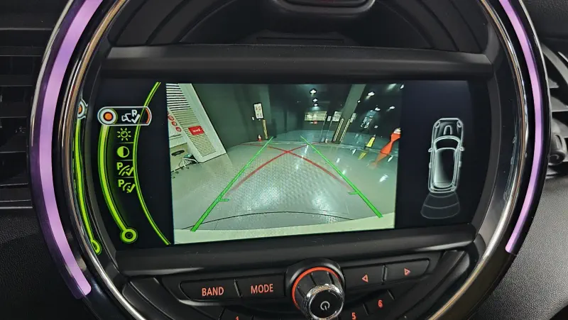 MINI Hatch