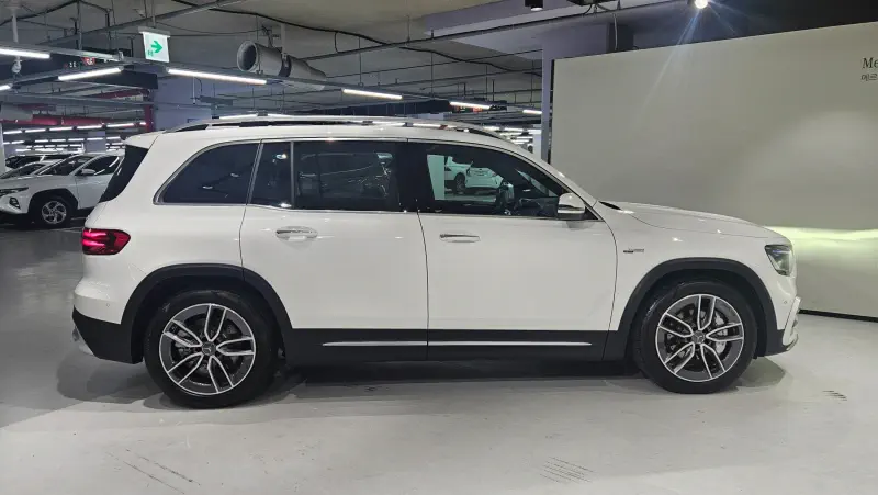 Mercedes-Benz GLB-Class