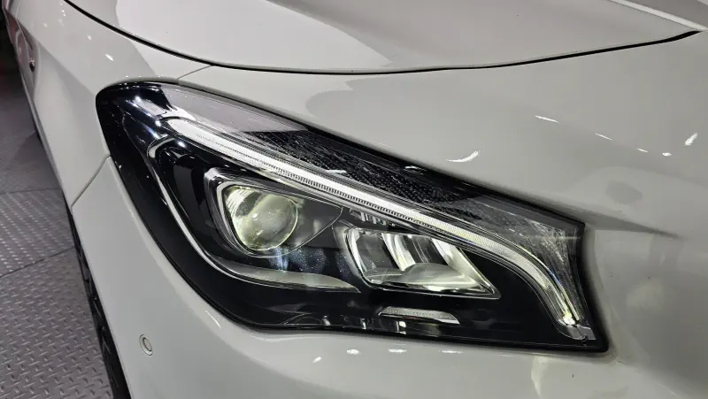 Mercedes-Benz CLA-Class