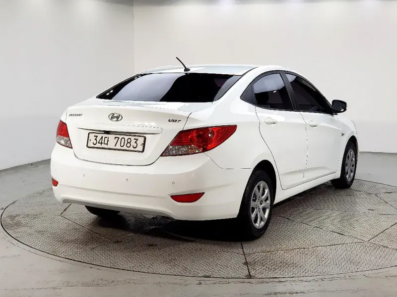 Hyundai Accent