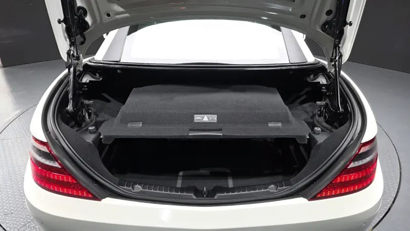 Mercedes-Benz SLK-Class