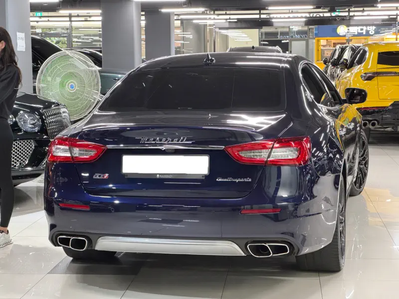 Maserati Quattroporte