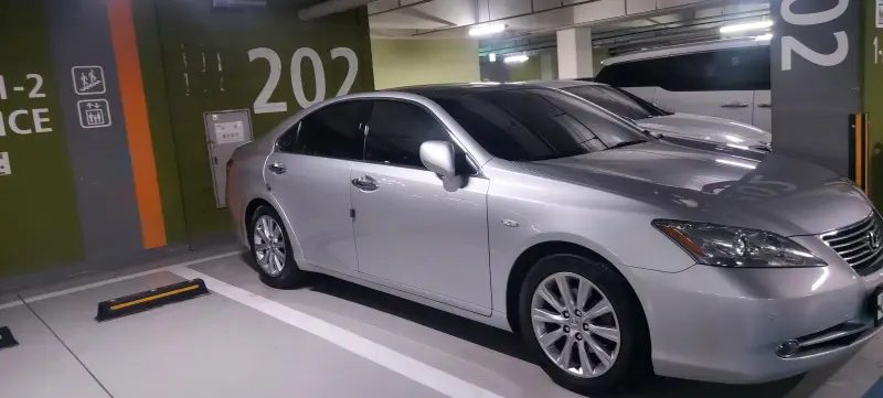 Lexus ES350