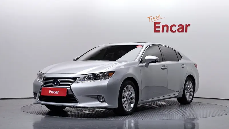 Lexus ES300h