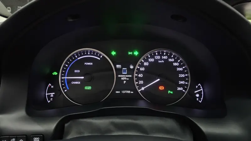 Lexus ES300h