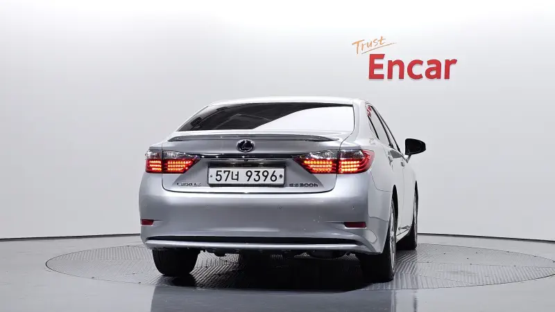 Lexus ES300h