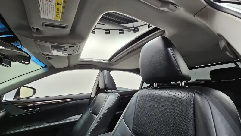 Lexus ES300h