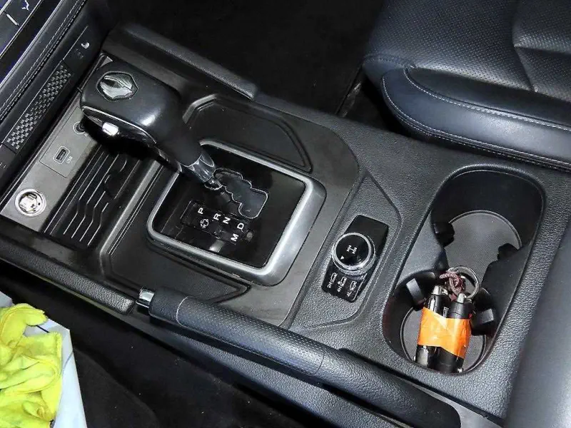 SsangYong Rexton Sports