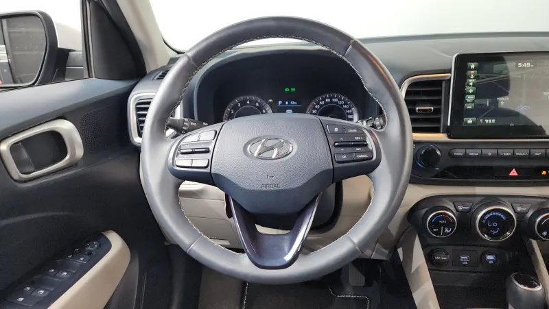 Hyundai Venue