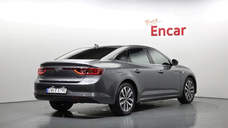 Renault Samsung SM6