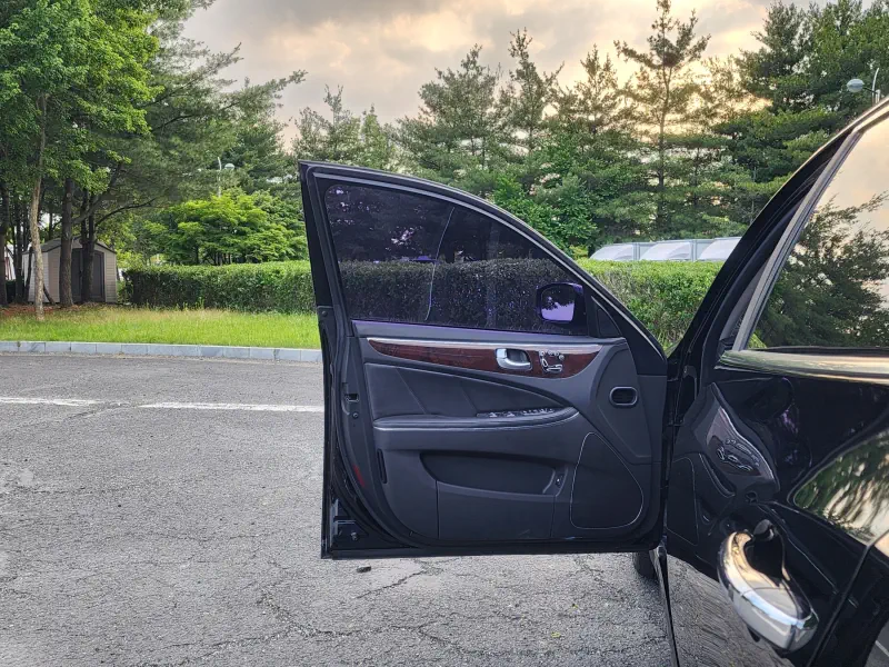 Hyundai Equus