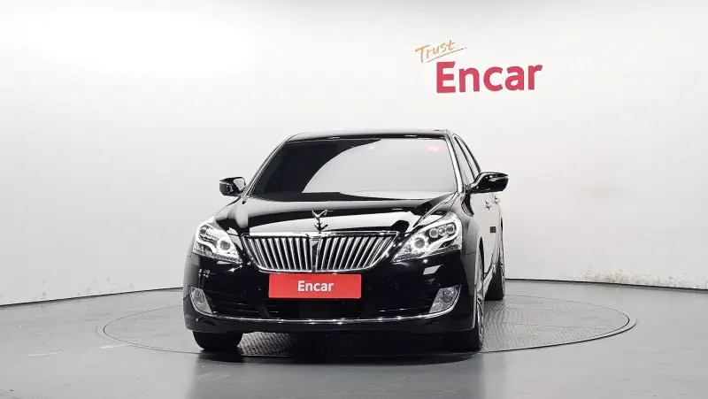 Hyundai Equus