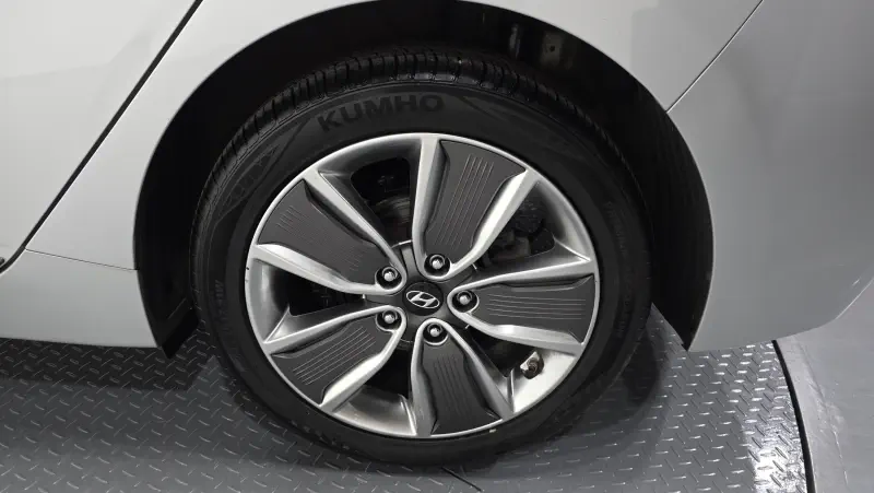 Hyundai Ioniq