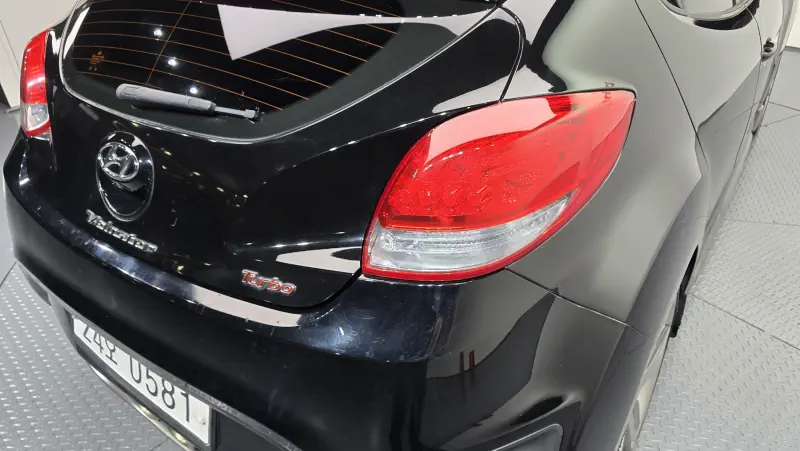 Hyundai Veloster