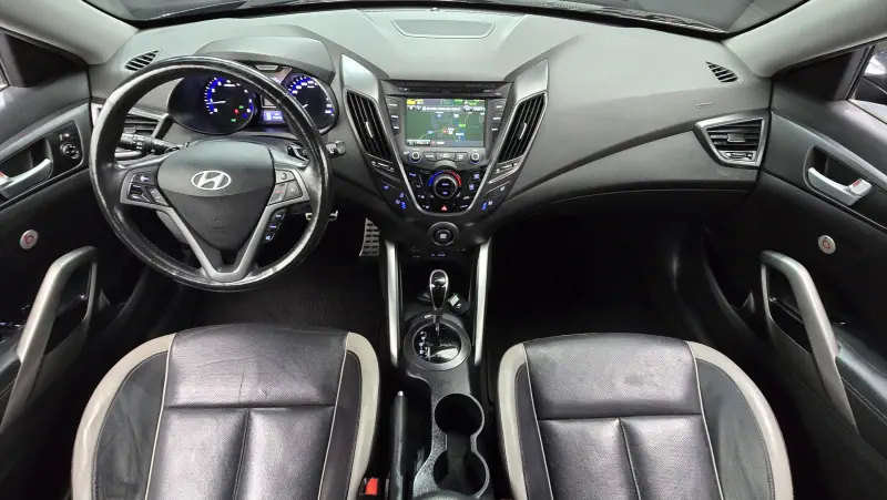 Hyundai Veloster