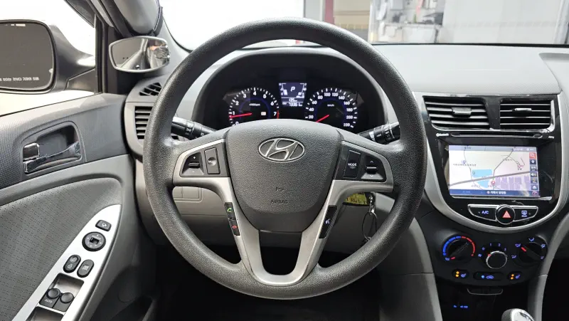 Hyundai Accent
