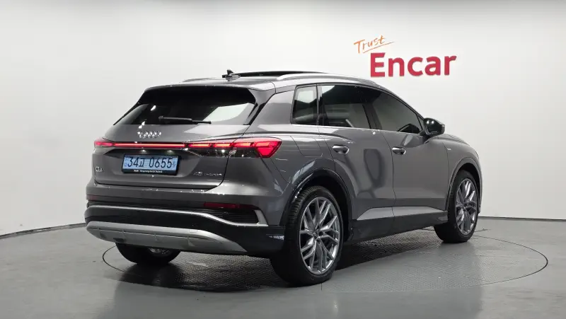 Audi Q4 e-tron