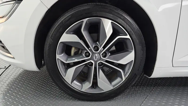 Renault Samsung SM6