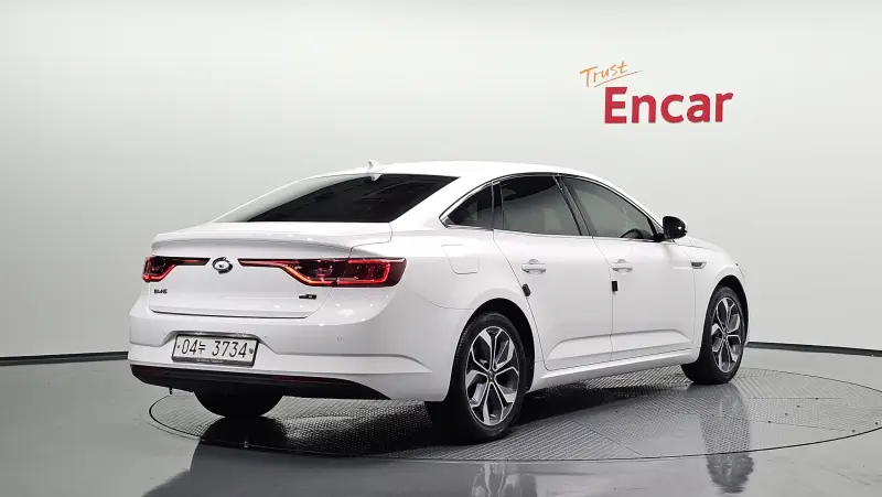 Renault Samsung SM6