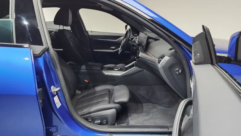 BMW i4