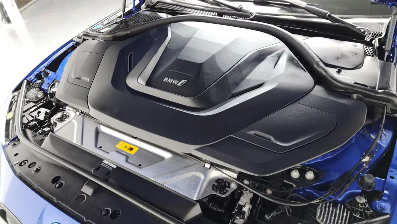 BMW i4