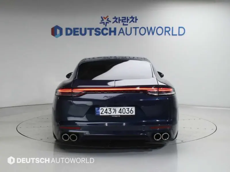 Porsche Panamera