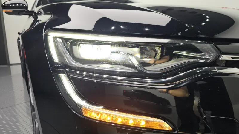 Renault Samsung SM6