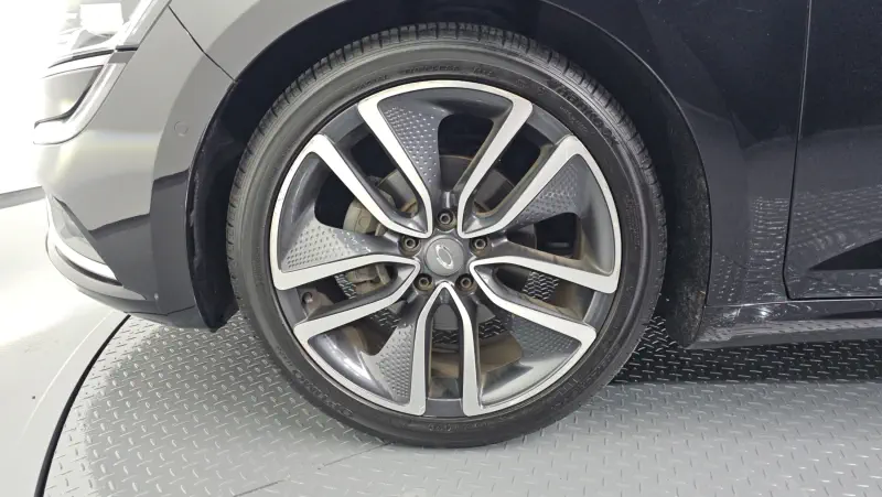 Renault Samsung SM6