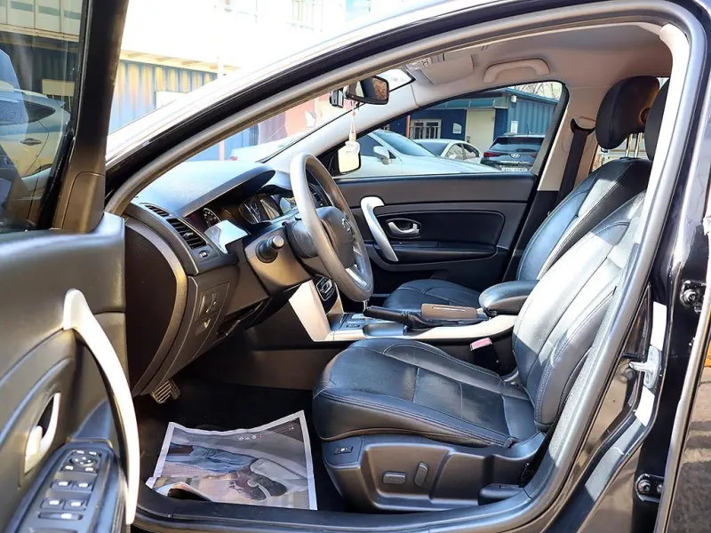 Renault Samsung SM5