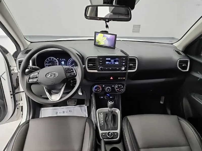 Hyundai Venue