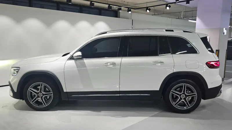 Mercedes-Benz GLB-Class