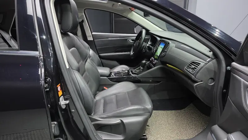 Renault Samsung SM6