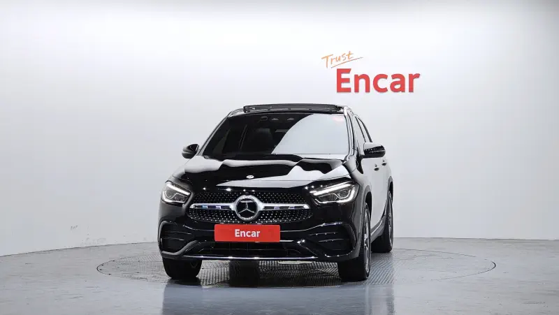 Mercedes-Benz GLA-Class