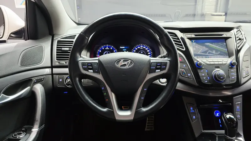 Hyundai I40