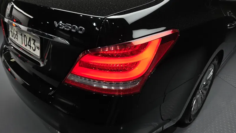Hyundai Equus