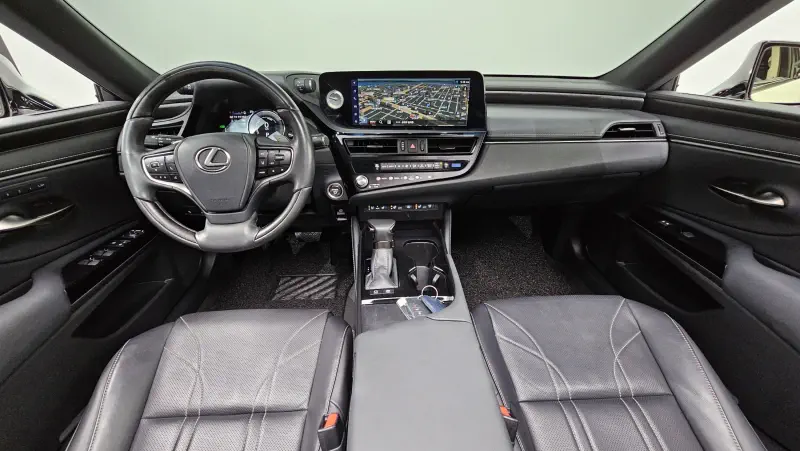Lexus ES300h