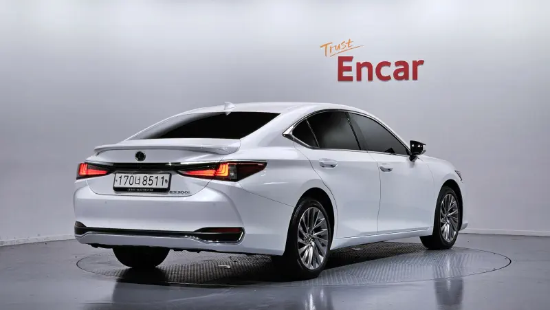 Lexus ES300h