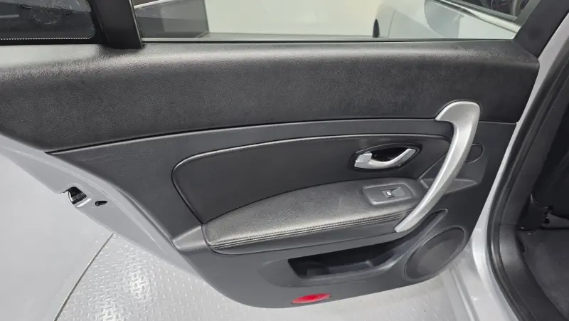Renault Samsung SM5