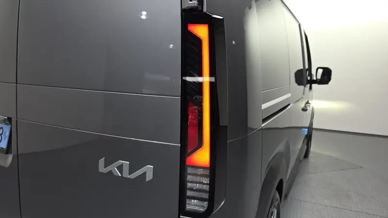 Kia PV5