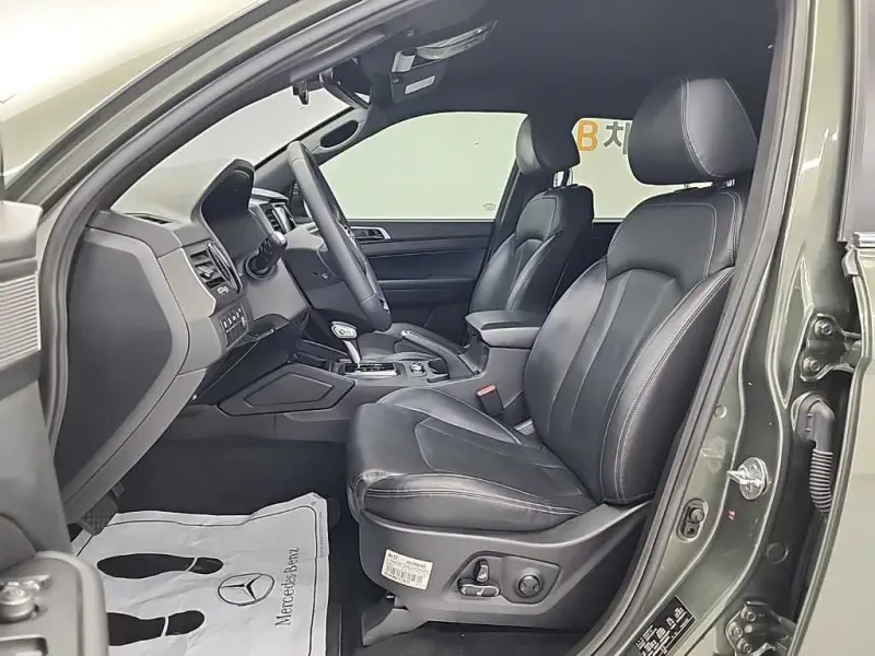 SsangYong Rexton Sports