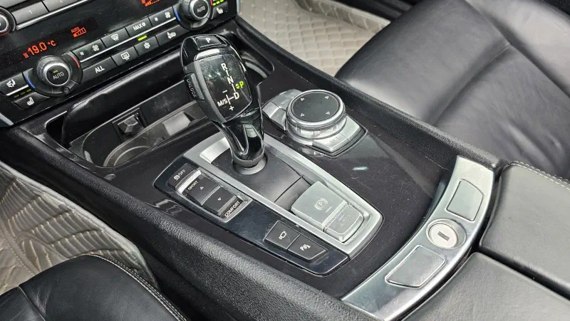 BMW 5-Series Gran Turismo