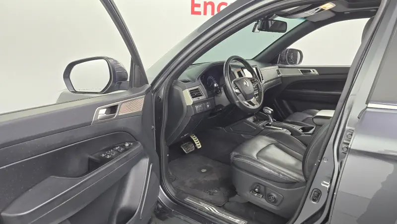 SsangYong Rexton Sports Khan