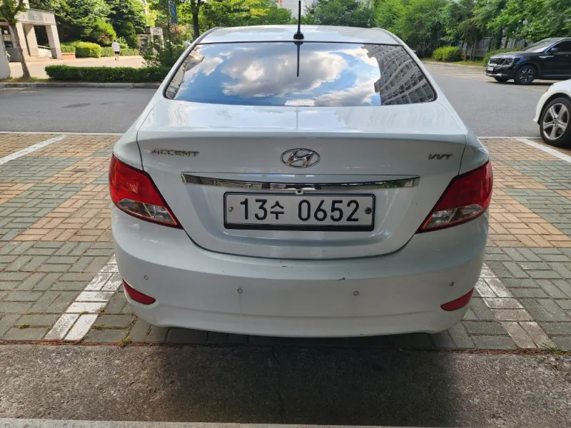 Hyundai Accent
